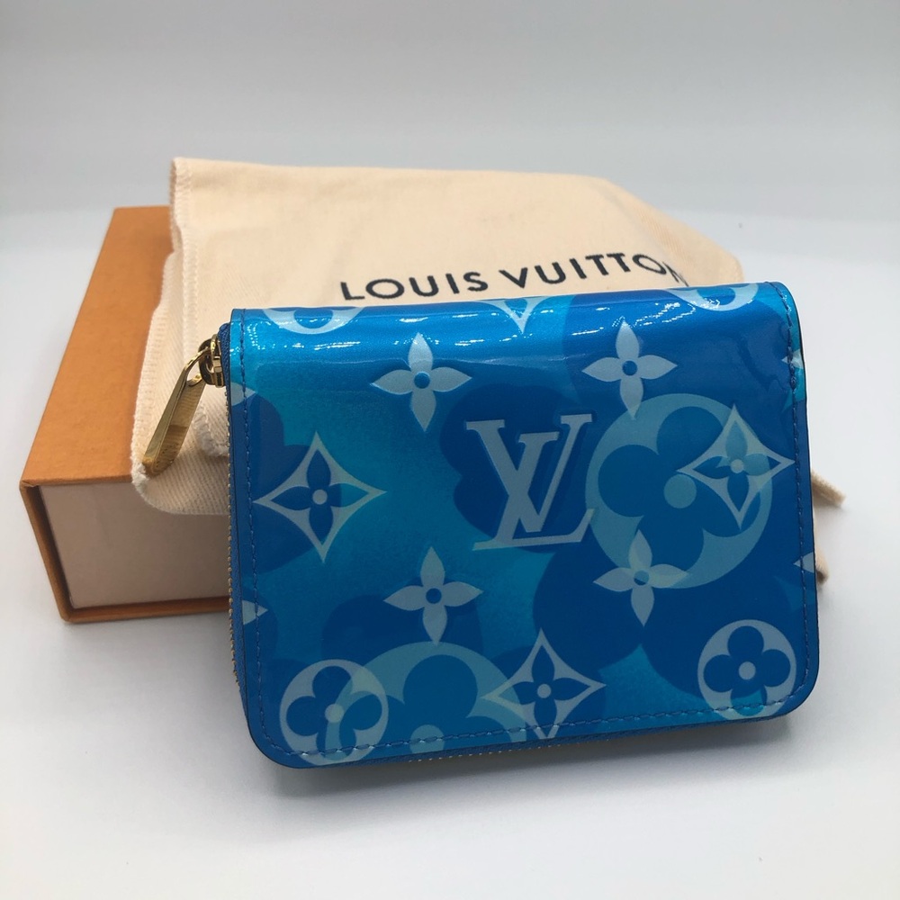 Louis Vuitton limited edition zippy coin purse